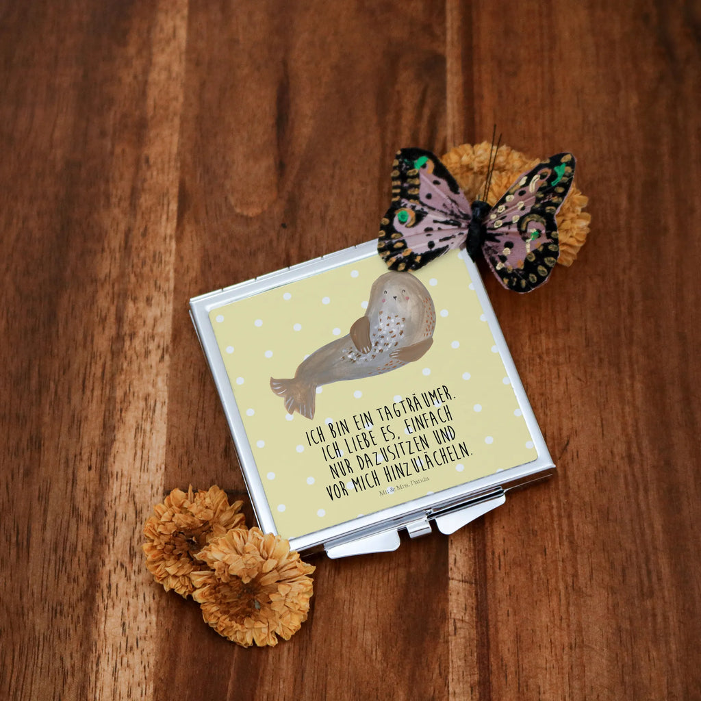 Handbag mirror seal Laugh Mini Spiegel, Taschen-Kosmetikspiegel, Klappspiegel, Kosmetikspiegel Klein, Handspiegel Geschenkidee, Kompaktspiegel, Handspiegel Für Damen, Tragbarer Spiegel, Taschenspiegel, Handspiegel Zum Mitnehmen, Spiegel Für Schminktasche, Reise Spiegel, Klappbarer Taschenspiegel, Spiegel Für Unterwegs, Spiegel Für Handtasche, Silber, Spiegel Für Make-Up Tasche, Quadratischer Handspiegel, Vintage Kompaktspiegel, Deko Handspiegel, Runder Taschenspiegel, Handtaschenspiegel, Schminkspiegel To Go, Klappbarer Handspiegel, Schminkspiegel Kompakt, Design Taschenspiegel, Handspiegel Mit Hülle, Lustige Sprüche, Gute Laune, Tiermotive, Tiere, Strand, Meerestier, Robbe, Seehund, Ostsee, Robben, Nordsee