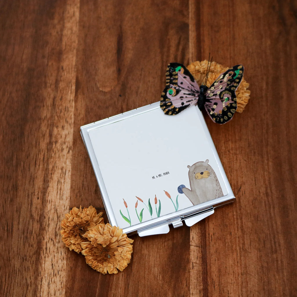 Handtaschenspiegel quadratisch Otter Stein Quadratischer Handspiegel, Design Taschenspiegel, Schminkspiegel Kompakt, Runder Taschenspiegel, Klappspiegel, Handtaschenspiegel, Mini Spiegel, Taschenspiegel, Handspiegel Mit Hülle, Spiegel Für Unterwegs, Schminkspiegel To Go, Handspiegel Zum Mitnehmen, Kompaktspiegel, Spiegel Für Handtasche, Klappbarer Taschenspiegel, Reise Spiegel, Handspiegel Geschenkidee, Spiegel Für Schminktasche, Vintage Kompaktspiegel, Tragbarer Spiegel, Silber, Taschen-Kosmetikspiegel, Kosmetikspiegel Klein, Deko Handspiegel, Klappbarer Handspiegel, Handspiegel Für Damen, Spiegel Für Make-Up Tasche, Fischotter, Otter, Seeotter, Otter Seeotter See Otter