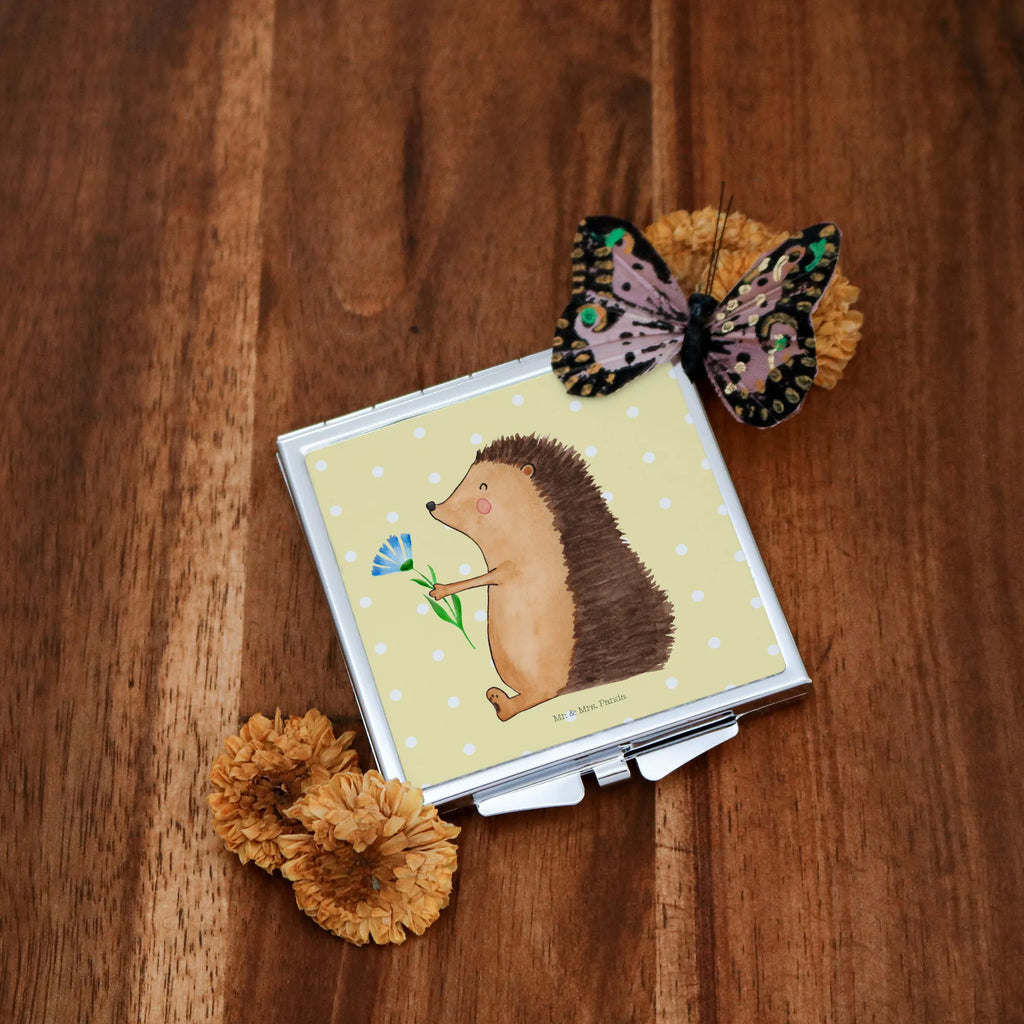 Handtaschenspiegel quadratisch Igel Blumen Reise Spiegel, Design Taschenspiegel, Handspiegel Für Damen, Schminkspiegel To Go, Vintage Kompaktspiegel, Klappbarer Handspiegel, Spiegel Für Handtasche, Handspiegel Mit Hülle, Quadratischer Handspiegel, Schminkspiegel Kompakt, Deko Handspiegel, Handtaschenspiegel, Klappspiegel, Mini Spiegel, Spiegel Für Schminktasche, Handspiegel Zum Mitnehmen, Spiegel Für Make-Up Tasche, Kosmetikspiegel Klein, Silber, Handspiegel Geschenkidee, Klappbarer Taschenspiegel, Tragbarer Spiegel, Taschen-Kosmetikspiegel, Runder Taschenspiegel, Taschenspiegel, Kompaktspiegel, Spiegel Für Unterwegs, Lustige Sprüche, Gute Laune, Tiermotive, Tiere, Gute Besserung, Genesungswünsche, Besuch, Krankenhaus, Igel, Krankheit, krank