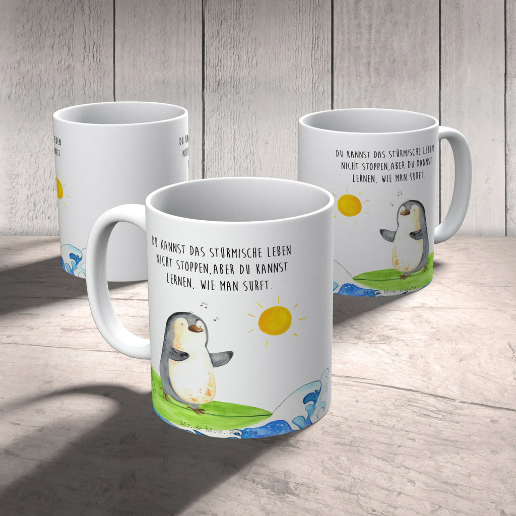 Tasse Pinguin Surfer Tasse mit Motiven, Teetasse, Geschenktasse, Kaffeetasse, Bürotasse, Tasse, Tasse mit Zitaten, Porzellantasse, Keramiktasse, Pinguin, surfen, Portugal, Wellen reiten, Pinguine, Wellen, Hawaii, Urlaub, Surfer