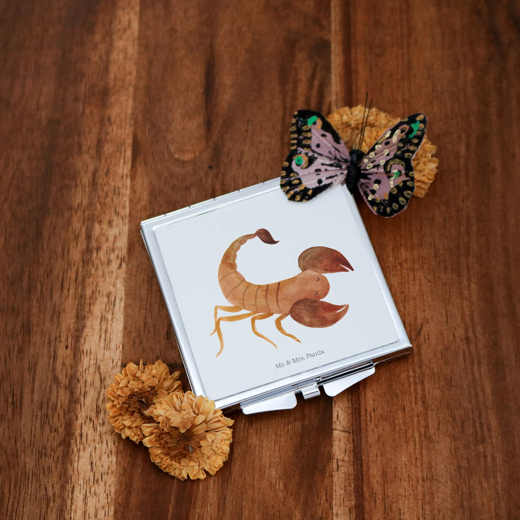 Handtaschenspiegel quadratisch Sternzeichen Skorpion Spiegel Für Unterwegs, Runder Taschenspiegel, Handtaschenspiegel, Kompaktspiegel, Handspiegel Zum Mitnehmen, Mini Spiegel, Vintage Kompaktspiegel, Spiegel Für Handtasche, Silber, Schminkspiegel Kompakt, Spiegel Für Schminktasche, Kosmetikspiegel Klein, Taschen-Kosmetikspiegel, Spiegel Für Make-Up Tasche, Reise Spiegel, Schminkspiegel To Go, Handspiegel Für Damen, Handspiegel Geschenkidee, Handspiegel Mit Hülle, Klappspiegel, Quadratischer Handspiegel, Design Taschenspiegel, Tragbarer Spiegel, Taschenspiegel, Klappbarer Handspiegel, Klappbarer Taschenspiegel, Deko Handspiegel, Sternzeichen, Tierkreiszeichen, Horoskop, Astrologie, Aszendent, Skorpione, Skorpion Sternzeichen, Geschenk Oktober, Geschenk November, Geburtstag Oktober, Skorpion Geschenk, Geburtstag November