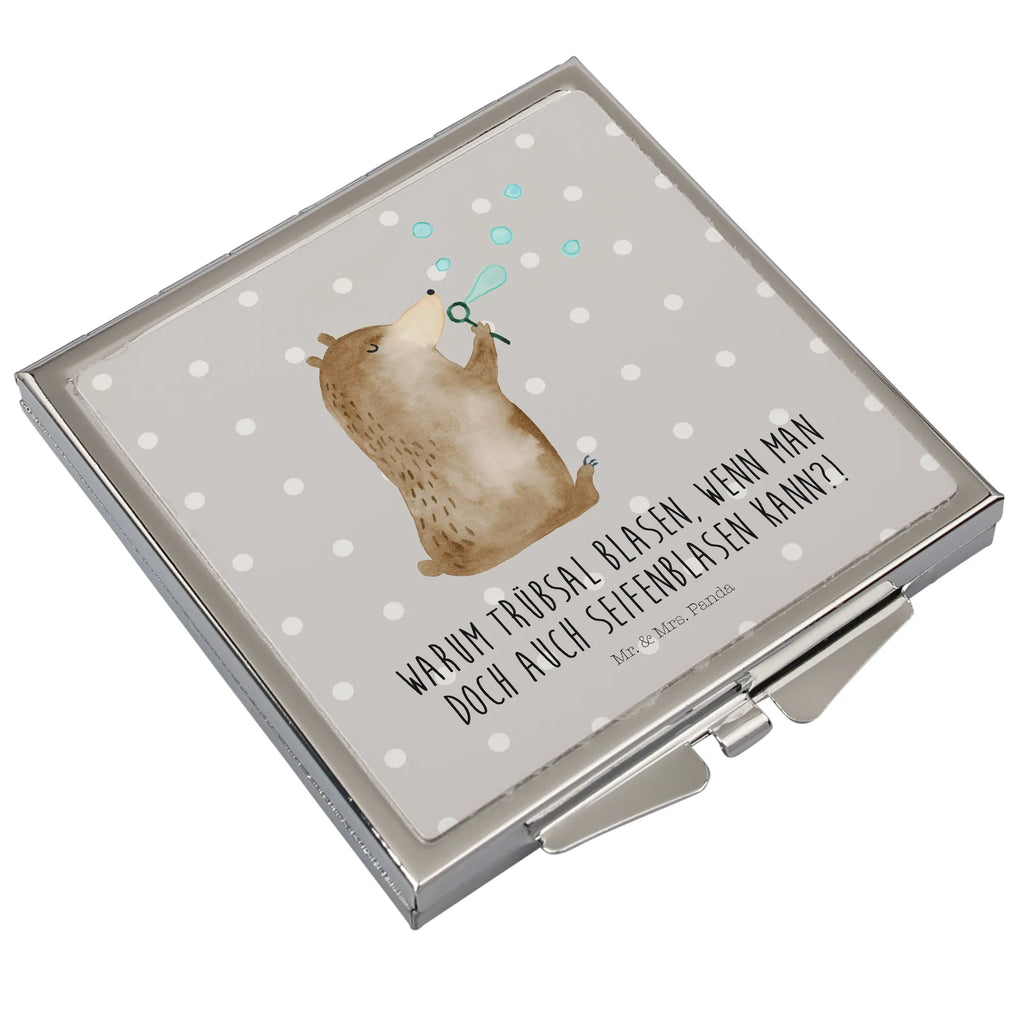 Handtaschenspiegel quadratisch Bär Seifenblasen Handspiegel Zum Mitnehmen, Reise Spiegel, Schminkspiegel To Go, Handtaschenspiegel, Spiegel Für Handtasche, Handspiegel Mit Hülle, Mini Spiegel, Handspiegel Geschenkidee, Klappbarer Taschenspiegel, Klappbarer Handspiegel, Taschenspiegel, Spiegel Für Schminktasche, Spiegel Für Make-Up Tasche, Spiegel Für Unterwegs, Klappspiegel, Quadratischer Handspiegel, Vintage Kompaktspiegel, Kosmetikspiegel Klein, Deko Handspiegel, Schminkspiegel Kompakt, Design Taschenspiegel, Taschen-Kosmetikspiegel, Runder Taschenspiegel, Handspiegel Für Damen, Tragbarer Spiegel, Kompaktspiegel, Bär, Teddy, Teddybär, Seifenblasen Bär Lustig Sein Glücklich Traurig Happy