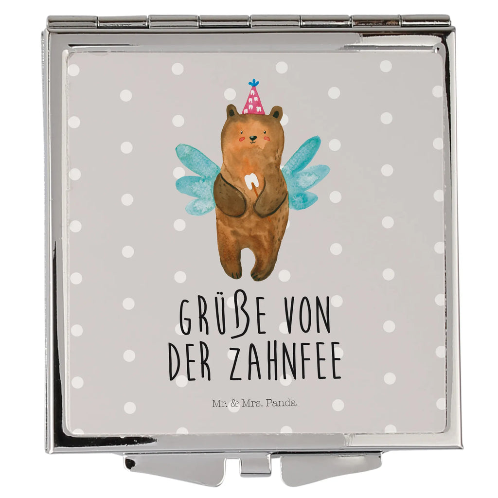 Handtaschenspiegel quadratisch Bär Zahnfee Design Taschenspiegel, Tragbarer Spiegel, Kompaktspiegel, Mini Spiegel, Schminkspiegel To Go, Spiegel Für Schminktasche, Quadratischer Handspiegel, Spiegel Für Make-Up Tasche, Schminkspiegel Kompakt, Handspiegel Für Damen, Runder Taschenspiegel, Handspiegel Mit Hülle, Spiegel Für Unterwegs, Kosmetikspiegel Klein, Klappspiegel, Klappbarer Handspiegel, silber, Klappbarer Taschenspiegel, Vintage Kompaktspiegel, Handspiegel Zum Mitnehmen, Handspiegel Geschenkidee, Reise Spiegel, Handtaschenspiegel, Deko Handspiegel, Taschenspiegel, Spiegel Für Handtasche, Taschen-Kosmetikspiegel, Teddy, Bär, Teddybär, Zahnfee, Fee, Erster Zahn, Milchzahn