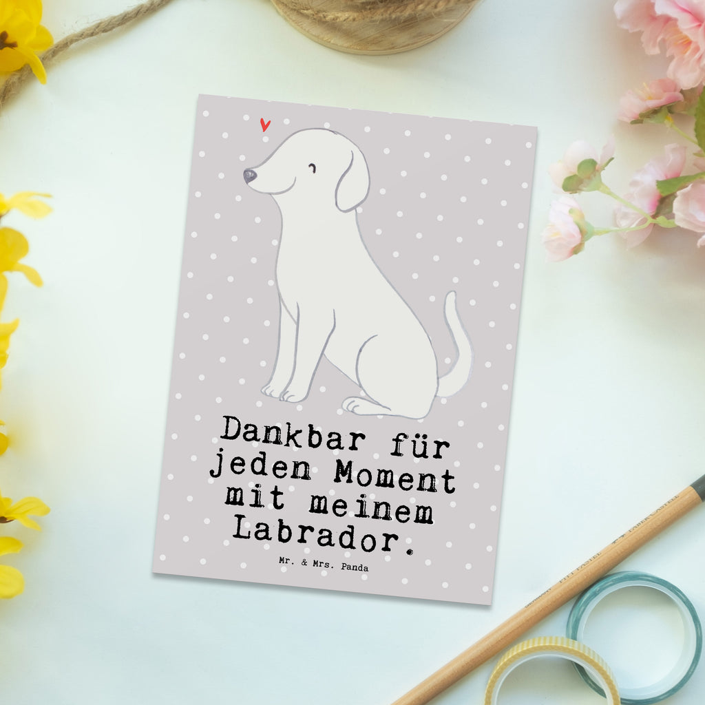Postkarte Labrador Moment Postkarte, Karte, Geschenkkarte, Grußkarte, Einladung, Ansichtskarte, Geburtstagskarte, Einladungskarte, Dankeskarte, Hund, Hunderasse, Rassehund, Hundebesitzer, Geschenk, Tierfreund, Schenken, Welpe, Labrador