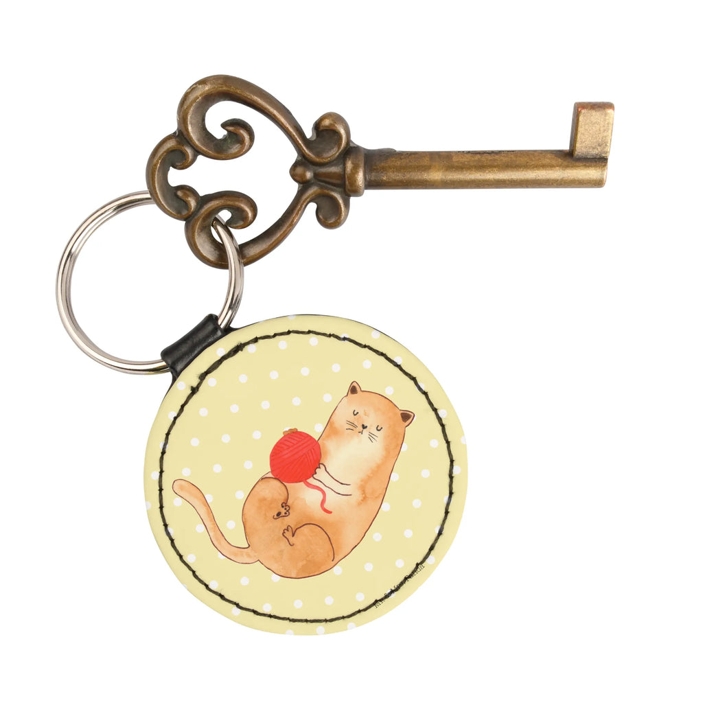 Round key ring Cat Wool Taschenanhänger, Schlüsselaccessoire, Schlüsselanhänger, mini schlüsselanhänger, schlüsselbund anhänger, Katze, Katzenmotiv, Katzenfan, Katzendeko, Katzenfreund, Katzenliebhaber, Katzenprodukte, Katzenartikel, Katzenaccessoires, Katzensouvenirs, Katzenliebhaberprodukte, Katzenmotive, Kater, Katzenbesitzerin, Katzen, Cat, Haustier, Wollknäuel, Wolle, Cats, Spielen, Mietze, Spiel, Verspielt, Katzenhalter