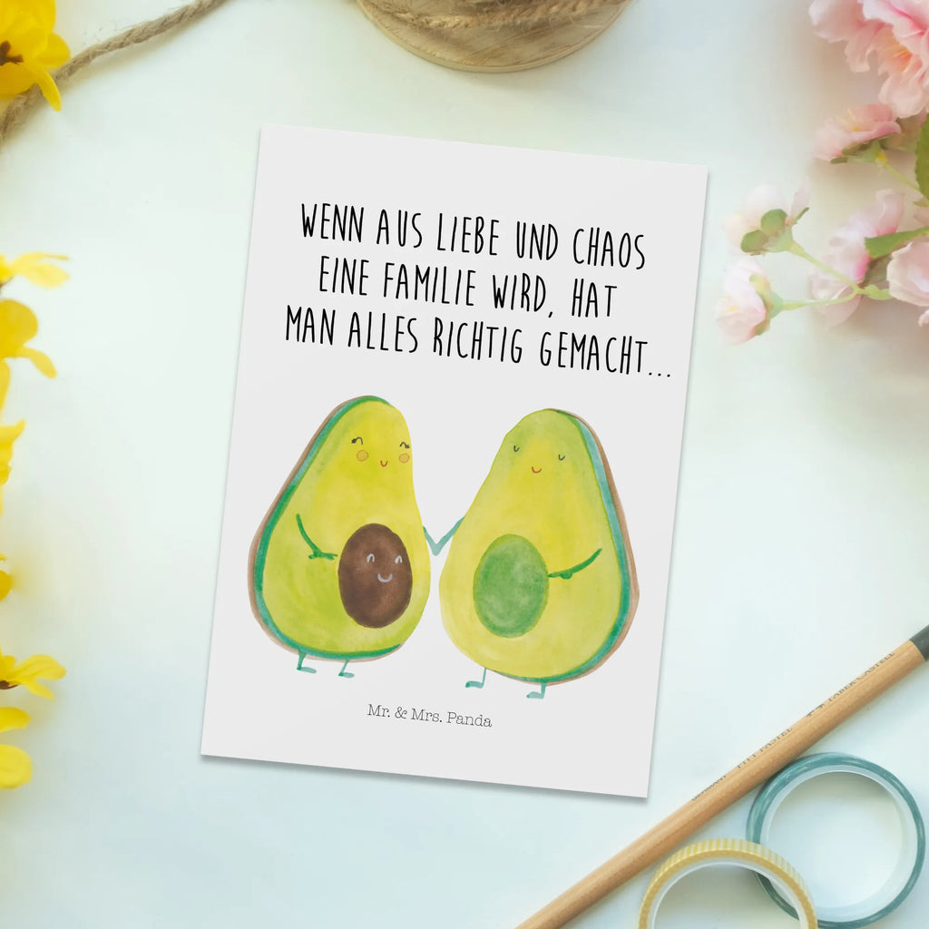 Postcard avocado pair Geschenkkarte, Postkarte, Geburtstagskarte, Einladungskarte, Ansichtskarten, Grußkarte, Karte, Einladung Geburtstag, Dankeskarte, Einladungskarten Geburtstag, Einladung, Ansichtskarte, Avocado, Veggie, Vegan, Gesund, Geburt, Liebe, Avocuddle, Hochzeit, Babyparty, Avocados, Kinder, Schwangerschaft, Familie, Babyshower