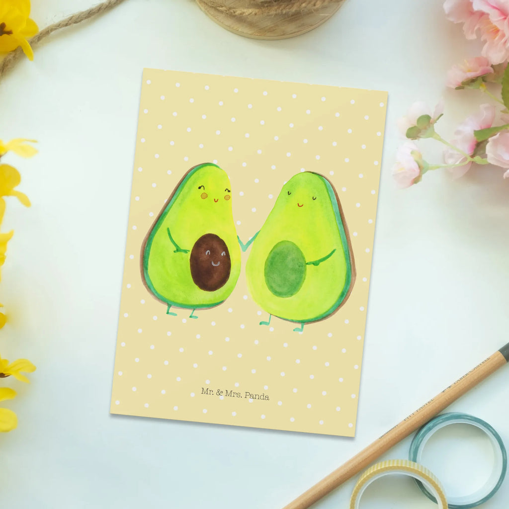 Postcard avocado pair Geschenkkarte, Postkarte, Geburtstagskarte, Einladungskarte, Ansichtskarten, Grußkarte, Karte, Einladung Geburtstag, Dankeskarte, Einladungskarten Geburtstag, Einladung, Ansichtskarte, Avocado, Veggie, Vegan, Gesund, Geburt, Liebe, Avocuddle, Hochzeit, Babyparty, Avocados, Kinder, Schwangerschaft, Familie, Babyshower