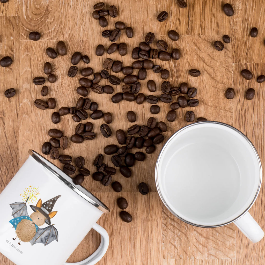 Kempingowy kubek emaliowany Nietoperz czarodziej Tasse Emaille, Kaffeebecher, Trinkbecher, Tasse, metallbecher, Metalltasse, Emaille Becher, Kaffeetasse, Blechtasse, Teebecher, Teetasse, Emailletasse, Emaille Tasse, Reisebecher, Pott, wandertasse, becher emaille, Campingtasse, blechbecher, reisetasse, Becher, wanderbecher, emaillebecher, Campingbecher, Tiere, Tiermotive, Gute Laune, Lustige Sprüche, Frauen, Zauberer, Fledermaus, Fledermäuse, Reinsteigern, Magier