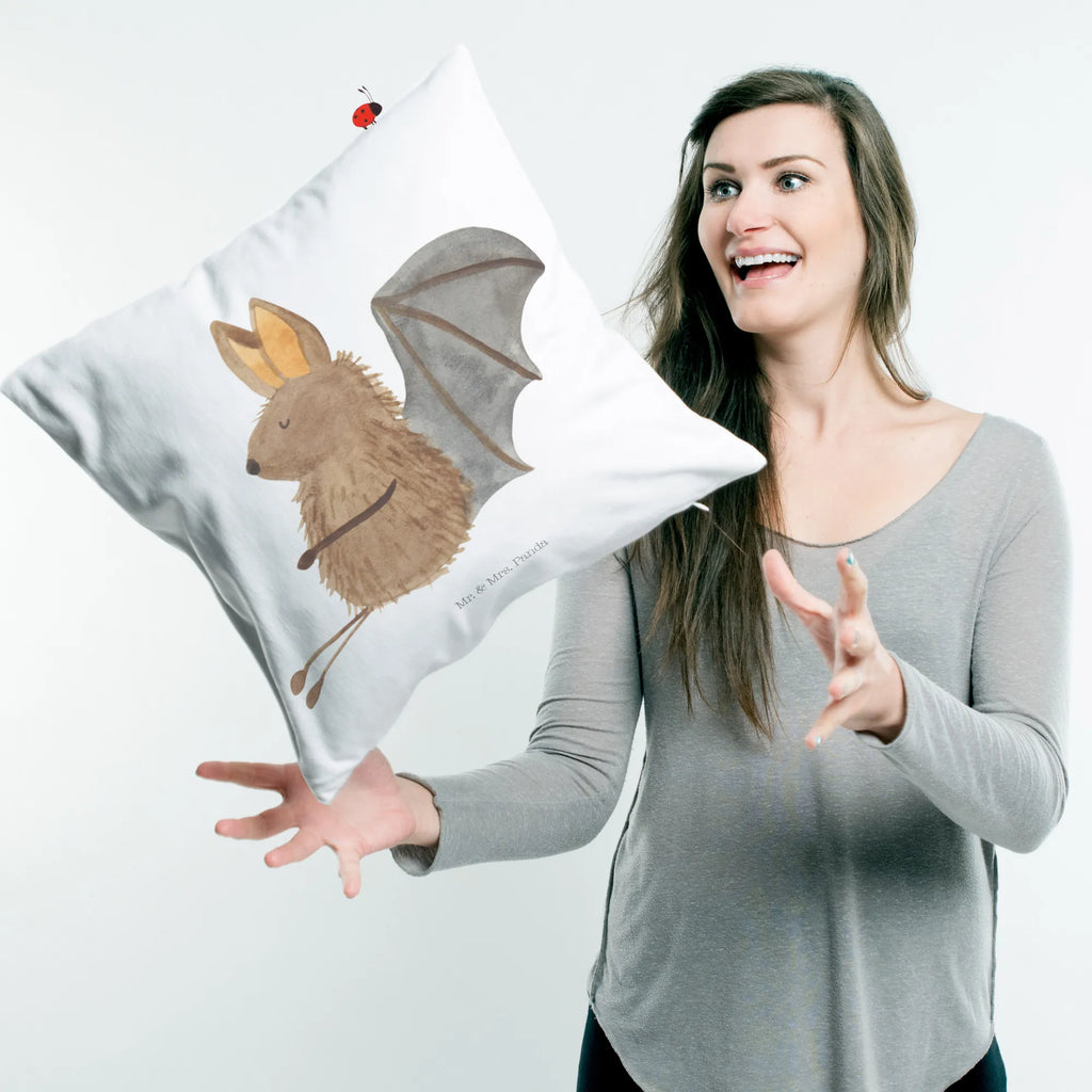 40x40 Kissen Fledermaus Sitzen Dekokissen, kuschelkissen 40x40, zierkissen 40x40, couch kissen, sofa kissen, zier kissen, wurfkissen, couchkissen 40x40, microfaser dekokissen, Zierkissen, Kissen 40x40, Dekokissen 40x40, microfaser kopfkissen, Motivkissen, 40 X 40 Kissen, kissen 40 x 40, Mikrofaser Kissen, Kuschelkissen, kissen mikrofaser, Couchkissen, kuschel kissen, microfaser sofakissen, Kopfkissen, deko kissen, Sofakissen, kissen für couch, wohnzimmer kissen, Dekokissen Sofa, 40x40 kissen, Polsterkissen, Sofakissen 40x40, kissen für sofa, microfaser zierkissen, Kissen, Kopfkissen 40x40, Lustige Sprüche, Tiere, Tiermotive, Gute Laune, Fledermaus, Motivation, Entspannen, Fledermäuse