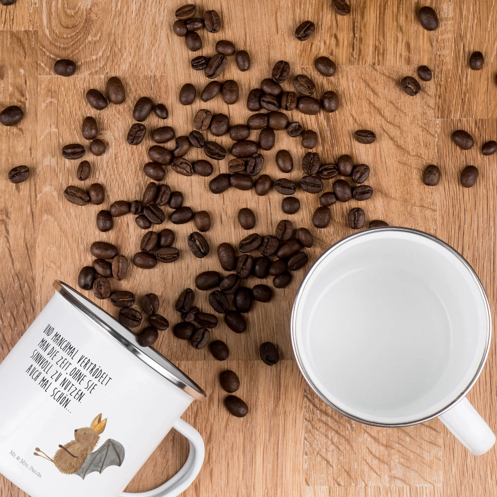 Kempingowy kubek emaliowany Nietoperz siedzenie becher emaille, wandertasse, blechbecher, Emaille Becher, Campingbecher, Reisebecher, wanderbecher, emaillebecher, Blechtasse, Becher, Trinkbecher, Tasse, Teebecher, Kaffeetasse, Pott, reisetasse, Emaille Tasse, Metalltasse, Kaffeebecher, Campingtasse, Tasse Emaille, Teetasse, Emailletasse, metallbecher, Tiere, Tiermotive, Gute Laune, Lustige Sprüche, Fledermaus, Motivation, Fledermäuse, Entspannen