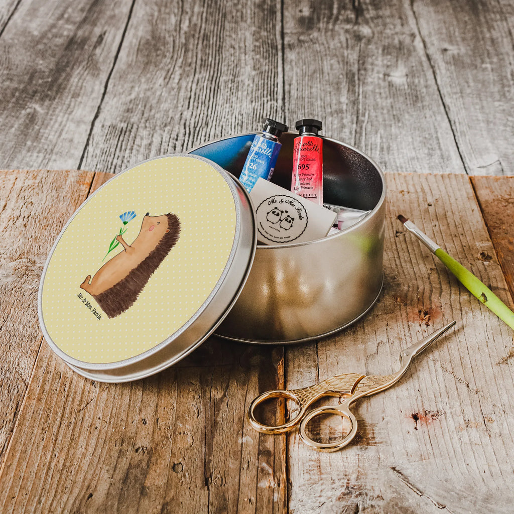 Blechdose rund Igel Blumen runde keksdose, plätzchendosen, Aufbewahrungsdose, Runde Blechdose, Keksdose, Aufbewahrungsdosen, Vorratsdosen, plätzchendose, runddose, metalldosen, runddosen, runde keksdosen, Blechdose Rund, gebäckdosen, Geschenkdose, blechdosen, Vorratsdose, Metalldose, runde dosen, keksdosen, Metalldose Rund, gebäckdose, Aufbewahrungsbox, Dose, geschenkdosen, Metallbox, runde blechdosen, Blechdose, Runde Dose, metallboxen, dosen, Lustige Sprüche, Tiere, Tiermotive, Gute Laune, krank, Besuch, Gute Besserung, Genesungswünsche, Krankenhaus, Igel, Krankheit