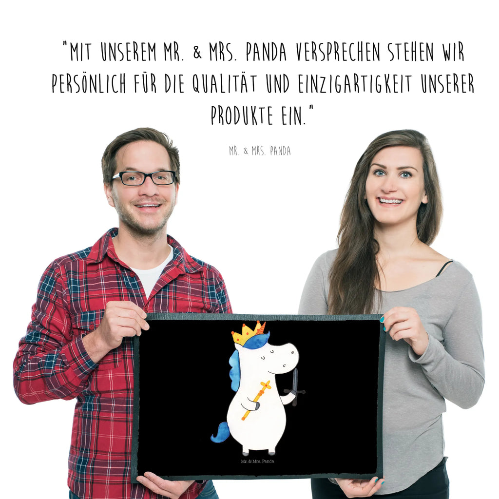 Fußmatte Einhorn König mit Schwert bodenmatte, Schmutzfänger, Gummimatte, abstreifer, Bodenvorleger, Sauberlaufmatte, fußmatte, Haustürmatte, Eingangsteppich, Schmutzfangmatte, Schuhabstreifer, hausmatte, Schmutzfangteppich, Fussmatte, Eingangsmatte, Vorleger, Türmatte, teppichmatte, flurmatte, Fußabstreifer, Abtretmatte, Abtreter, Türvorleger, matte haustür, Schmutzmatte, Fußabtreter, Outdoor-Matte, außenmatte, Gummi-Fußmatte, Einhorn Deko, Unicorn, Einhorn, Einhörner, Ritter, Mittelalter, König