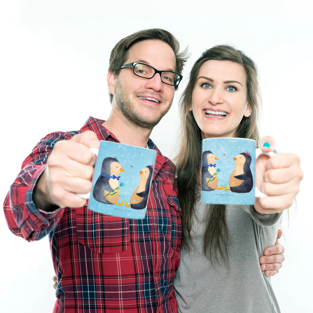 Kindertasse Pinguin Pärchen Kinderbecher, Tasse Für Schulanfänger, Kinderbecher Mit Deckel, Kindertasse Auslaufsicher, Trinklernbecher, Kindertasse Mit Cartoonmotiv, Tasse Für Kleinkinder, Kindertasse Aus Silikon, Trinklernbecher Aus Kunststoff, Kindertasse Für Vorschüler, Kindertasse, Kindertasse Für Baby, Kinderbecher Mit Spruch, Kinder-Porzellantasse, Kinderbecher Für Kleinkinder, Trinklernbecher Mit Deckel, Trinklernbecher Personalisiert, Kindertasse Mit Tiermotiv, Kindertasse Handgemacht, Trinklern-Tasse, Kindertasse Bunt, Tasse Mit Henkel Für Kinder, Kinder-Thermobecher, Kinder-Porzellantasse Mit Motiv, Kindertasse Mit Griffen, Design Kindertasse, Kinderbecher Unzerbrechlich, Kinderbecher Aus Edelstahl, Kindertasse BPA-Frei, Tasse Für Kinder, Kindertasse Mikrowellengeeignet, Kindertasse Spülmaschinenfest, Kindertasse Ökologisch, Kinder-Keramiktasse, Kindertasse Bruchsicher, Nachhaltige Kindertasse, Kindertasse Mit Strohhalm, Pinguin, Verlobung, Liebe, Liebesgeschenk, Liebespaar, Hochzeitstag, Jahrestag, Hochzeitsgeschenk, Hochzeit, Pinguine, Traumpaar, große Liebe, Liebesbeweis