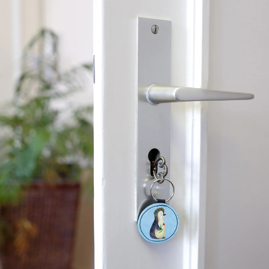 Round key ring Penguin Flower bag pendant, key ring, lucky charm, pendant, keychain, Penguin, North Pole, Winter, Penguins, penguins, wreath of flowers, goals, motivation, wishes, love of life, goals in life, universe, gift idea, life, lovesickness