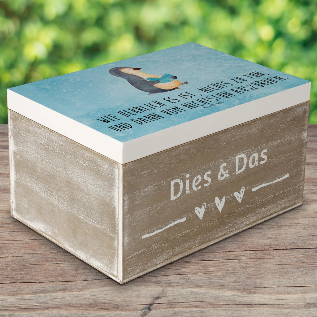 Wooden chest Penguin A book aufbewahrungstruhe, Schatulle, Aufbewahrungsbox aus Holz, kiste holz, aufbewahrungskiste mit deckel, holztruhen, aufbewahrungskisten, Holz Aufbewahrungsbox, holzkästchen, Aufbewahrungsbox Holz, holzschatulle, Box aus Holz, Aufbewahrungsbox, Aufbewahrungskiste, Holzboxen, Holzkiste mit Deckel, holzschachtel, Holzkisten, Holzbox, Holzbox mit Deckel, Holzkiste, box holz, aufbewahrungsboxen, truhe holz, Holztruhe, Pinguin, Bücherwurm, Pinguine, Lesen, Nichtstun, Ferien, Faulenzen, Buch, Freizeit, Urlaub