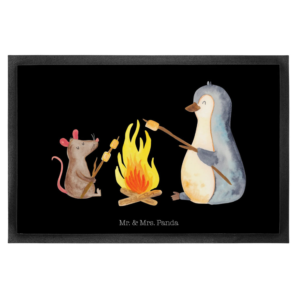 Fußmatte Pinguin Lagerfeuer Fußabstreifer außen, Fußabstreifer, Fußabtreter, Fussmatten online, Fußabtreter außen, Fußmatte außen, Schmutzfänger, Schmutzfangmatte, Türvorleger, Schmutzmatte, Sauberlaufmatte, Haustürmatte, Matte, Türmatte, Eingangsteppich, Schmutzfangteppich, Fußmatte innen, Gummi Matte, Fußmatten, Fußmatte outdoor, Schmutzfangmatte waschbar, Fußmatte waschbar, Fussmatten, Motivfußmatte, Fußmatte außen wetterfest, Vorleger, Gummimatte, Pinguin, Maus, Lebensmotivation, Marshmallows, Lagerfeuer, Lebensspruch, Liebe, Neustart, Büroalltag, Pinguine, Job, grillen, Leben, Feuer, Arbeit, Motivation, Büro