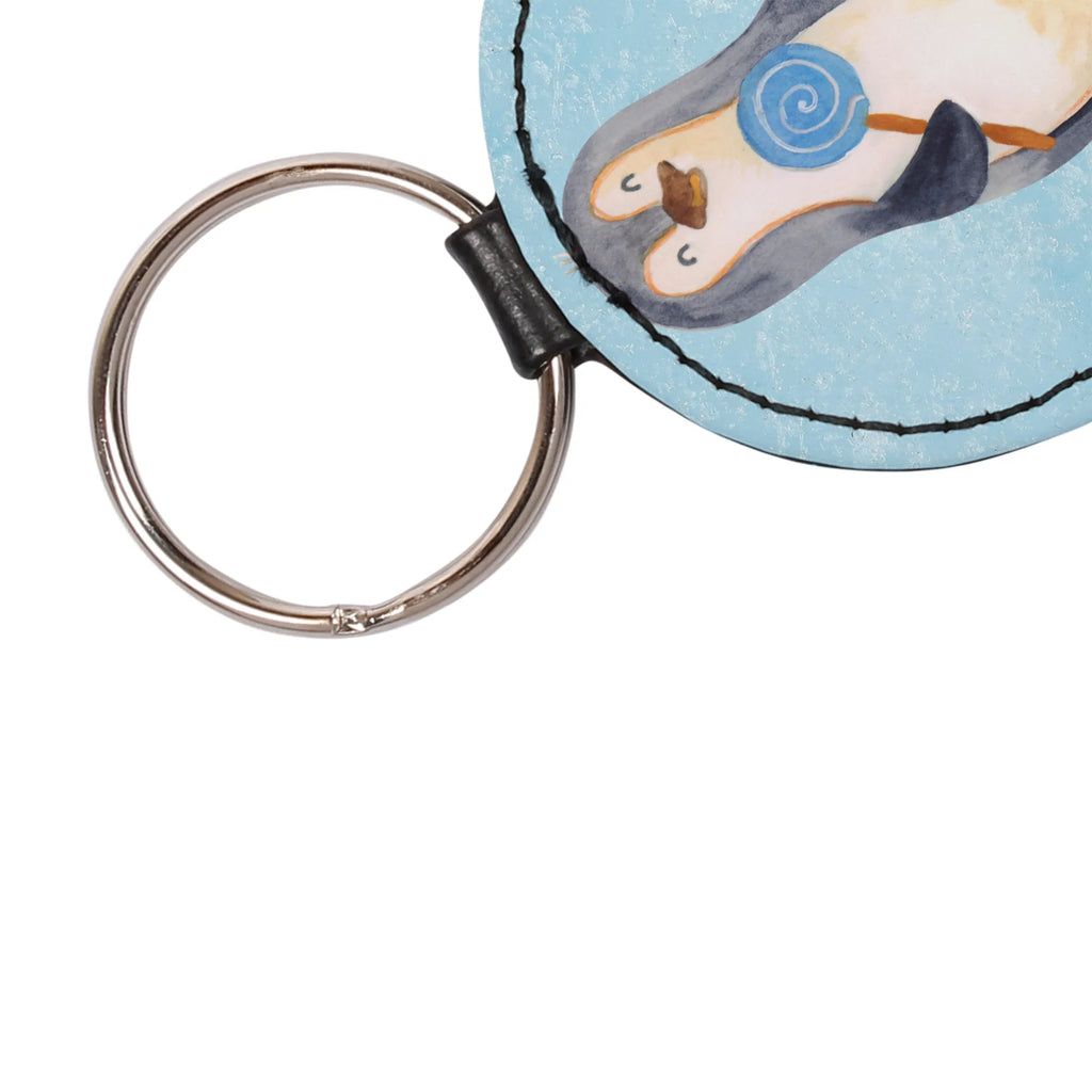 Rund Schlüsselanhänger Pinguin Lolli Schlüsselanhänger Personalisierbar, Schlüsselanhänger Freundschaft, Schlüsselanhänger Handgemacht, Schlüsselanhänger Partner, Schlüsselanhänger Leder, Schlüsselanhänger Mit Foto, Schlüsselanhänger Für Kinder, Schlüsselanhänger Für Paare, Schlüsselanhänger Tiermotiv, Schlüsselhalter, Schlüsselanhänger Niedlich, Schlüsselanhänger Nachhaltig, Schlüsselanhänger Bunt, Schlüsselanhänger Mit Gravur, Schlüsselanhänger Geschenk, Schlüsselanhänger, Schlüsselaccessoire, Schlüsselanhänger Stoff, Schlüsselanhänger Filz, Schlüsselanhänger Metall, Schlüsselanhänger Herz, Schlüsselanhänger Mit Namen, Schlüsselanhänger Elegant, Schlüsselanhänger Klassisch, Schlüsselanhänger Kunststoff, Schlüsselring, Schlüsselanhänger Mit Motiv, Schlüsselanhänger Lustig, Schlüsselanhänger Liebe, Schlüsselanhänger Mit Spruch, Schlüsselanhänger Holz, Schlüsselband, Schlüsselanhänger Haus, Schlüsselanhänger Geburtstag, Schlüsselanhänger Auto, Schlüsselanhänger Für Damen, Schlüsselanhänger Für Herren, Schlüsselanhänger Modern, Schlüsselanhänger Schlüssel, Pinguin, Gauner, Ganove, Rabauke, Lolli, Rebell, Süßigkeiten, Blödsinn, Spruch, Pinguine