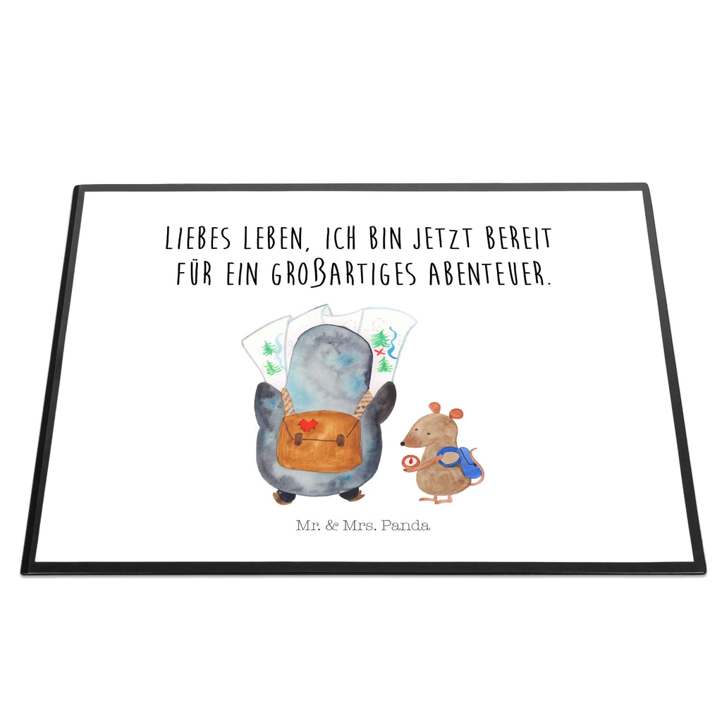 Schreibtischunterlage Pinguin & Maus Wanderer Schreibtischunterlage Groß, Schreibunterlage, Schreibtisch Unterlagen, Schreibtischauflage, Schreibwaren, Büroartikel, Bürobedarf, Pinguin, Abenteurer, Wanderlust, Roadtrip, Pinguine, Ausflug, wandern, Abenteuer