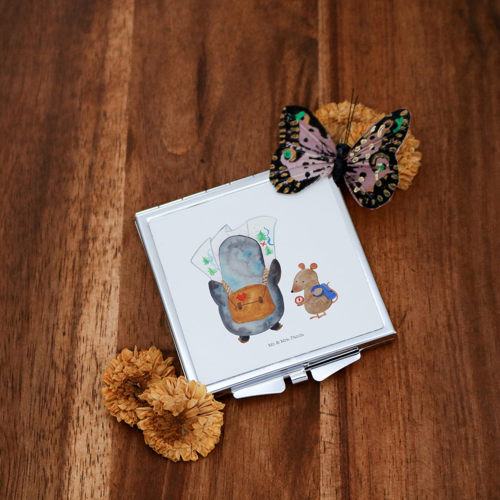 Handtaschenspiegel quadratisch Pinguin & Maus Wanderer Taschenspiegel, Handspiegel Zum Mitnehmen, Kompaktspiegel, Vintage Kompaktspiegel, Handspiegel Für Damen, Runder Taschenspiegel, Handspiegel Geschenkidee, Handspiegel Mit Hülle, Spiegel Für Make-Up Tasche, Spiegel Für Schminktasche, Mini Spiegel, Schminkspiegel To Go, Spiegel Für Unterwegs, Handtaschenspiegel, Deko Handspiegel, Reise Spiegel, Spiegel Für Handtasche, Schminkspiegel Kompakt, Klappspiegel, Tragbarer Spiegel, Design Taschenspiegel, Klappbarer Handspiegel, Klappbarer Taschenspiegel, Kosmetikspiegel Klein, Taschen-Kosmetikspiegel, Quadratischer Handspiegel, Pinguin, Wanderlust, Ausflug, wandern, Pinguine, Abenteurer, Abenteuer, Roadtrip