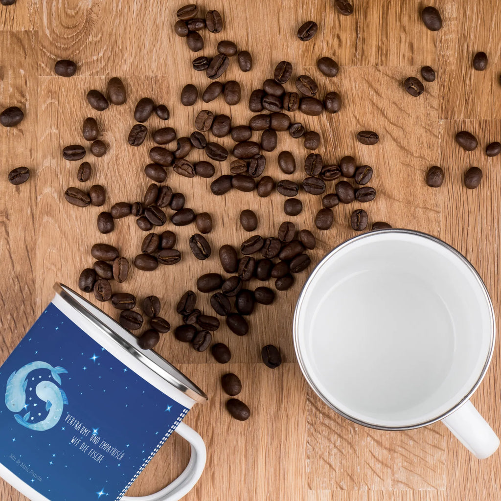 Kempingowy kubek emaliowany znak zodiaku Ryby Kaffeetasse, Blechtasse, Tasse, Reisebecher, wandertasse, Teetasse, Becher, Emailletasse, Teebecher, metallbecher, emaillebecher, blechbecher, reisetasse, Tasse Emaille, Kaffeebecher, Emaille Tasse, Emaille Becher, Campingbecher, Campingtasse, Trinkbecher, Pott, becher emaille, Metalltasse, wanderbecher, Horoskop, Astrologie, Aszendent, Sternzeichen, Tierkreiszeichen, Fische Sternzeichen, Geschenk Februar, Fische Sternbild, Geschenk März, Fische Geschenk, Geburtstag Februar, Geburtstag März, Fisch