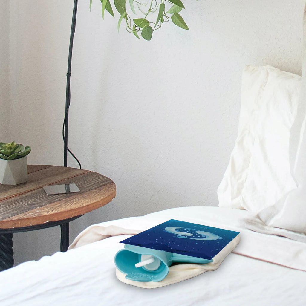 Wärmflasche Sternzeichen Fische Wärmflaschen, Bettflasche, Wärmflaschen mit Bezug, Wärmflasche, warmwasserbeutel, heißwasserflasche, Bettflaschen, Wärmekissen, bettwärmflasche, heizflasche, wärmebeutel, Wärmeflasche, warmwasserflasche, heißwasserbeutel, Wärmflasche mit Bezug, Tierkreiszeichen, Horoskop, Sternzeichen, Astrologie, Aszendent, Geschenk März, Fische Sternbild, Fisch, Geschenk Februar, Geburtstag März, Fische Sternzeichen, Fische Geschenk, Geburtstag Februar