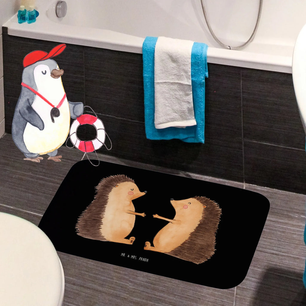 Badematte Igel Liebe Badvorleger Vintage, Badvorleger Design, Badvorleger Gemustert, Waschbarer Badvorleger, Badvorleger Klein, Saugfähiger Badvorleger, Badvorleger Klassisch, Badvorleger Für Dusche, Badvorleger Modern, Bad Fußmatte, Badmatte Waschbar, Badvorleger Baumwolle, Teppich Fürs Bad, Badvorleger Nachhaltig, Badvorleger Antirutsch, Badvorleger Für Badewanne, Badvorleger Mikrofaser, Badezimmerteppich, Weicher Badvorleger, Badgarnitur, Badematte Rutschfest, Duschvorleger, Rutschfester Badvorleger, Weiche Badezimmermatte, Badteppich, Badezimmer Matte, Badvorleger Schwarz, Badvorleger Teppich, Badvorleger Weiß, Badvorleger Für Gäste-WC, Badläufer, Badvorleger, Badvorleger Groß, Badematten Set, Badvorleger Naturmaterial, Rechteckiger Badvorleger, Badematte, Runder Badvorleger, Liebe, Partner, Freund, Freundin, Ehemann, Ehefrau, Heiraten, Verlobung, Heiratsantrag, Liebesgeschenk, Jahrestag, Hocheitstag, Igel, Hochzeitstag, Verheiratet, Verliebt, Hochzeit, Verlobt, Geschenk, Liebesbeweis