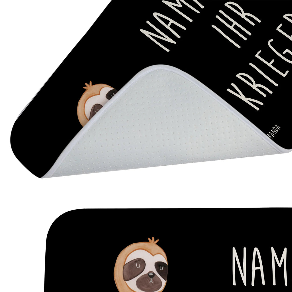 Badematte Faultier Yoga Badematte, badezimmermatten, Badteppich, Badläufer, badezimmer läufer, rutschfeste matte, bad läufer, badezimmermatte, teppich für bad, badezimmerteppiche, Teppich Fürs Bad, fußmatte bad, Badezimmer Matte, wannenvorleger, badmatten, badezimmervorleger, Badezimmerteppich, Bad Fußmatte, duschmatten, Badvorleger, duschmatte, Duschvorleger, Faultier, Faultier Geschenk, Faultier Deko, Atmung, Lieblingstier, Gelassenheit, Entspannung, Faultiere, Meditation, Namaste, faul, Yoga, Yogaübungen, Krieger