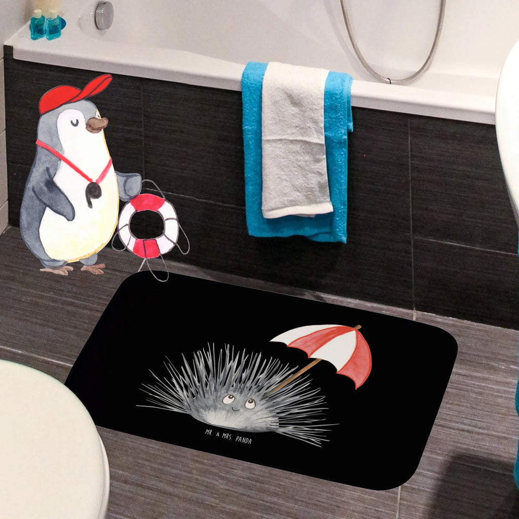 Badvorleger Seeigel Badvorleger Schwarz, Badgarnitur, Weicher Badvorleger, Badematte, Badvorleger Für Badewanne, Runder Badvorleger, Badvorleger Teppich, Badvorleger Design, Badvorleger Modern, Bad Fußmatte, Badvorleger, Badmatte Waschbar, Badvorleger Gemustert, Duschvorleger, Badezimmer Matte, Badläufer, Badematten Set, Rechteckiger Badvorleger, Badvorleger Naturmaterial, Badteppich, Badvorleger Klein, Badematte Rutschfest, Badvorleger Klassisch, Badvorleger Mikrofaser, Badvorleger Vintage, Badvorleger Weiß, Badvorleger Groß, Badvorleger Antirutsch, Badvorleger Baumwolle, Badvorleger Für Dusche, Badezimmerteppich, Teppich Fürs Bad, Saugfähiger Badvorleger, Rutschfester Badvorleger, Badvorleger Für Gäste-WC, Waschbarer Badvorleger, Badvorleger Nachhaltig, Weiche Badezimmermatte, Meerestiere, Meer, Urlaub, Hier und Jetzt, Selbstliebe, Seeigel, Leben, Achtsamkeit, Selbstakzeptanz, Lebe