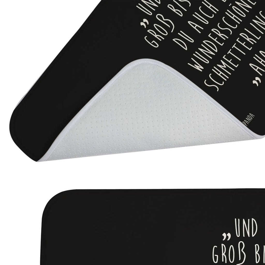 Badematte Raupe Schmetterling Badgarnitur, Rechteckiger Badvorleger, Badvorleger Schwarz, Badvorleger Klassisch, Badvorleger Klein, Badvorleger Für Dusche, Runder Badvorleger, Badvorleger Baumwolle, Badvorleger Mikrofaser, Badvorleger Vintage, Badmatte Waschbar, Badezimmer Matte, Duschvorleger, Badvorleger Groß, Rutschfester Badvorleger, Badvorleger Weiß, Badvorleger Design, Badematte Rutschfest, Badezimmerteppich, Badematten Set, Saugfähiger Badvorleger, Badvorleger Nachhaltig, Badvorleger Naturmaterial, Waschbarer Badvorleger, Weicher Badvorleger, Badvorleger Antirutsch, Bad Fußmatte, Badläufer, Weiche Badezimmermatte, Teppich Fürs Bad, Badvorleger Modern, Badvorleger Teppich, Badvorleger Für Gäste-WC, Badematte, Badvorleger Für Badewanne, Badteppich, Badvorleger Gemustert, Badvorleger, Tiermotive, Gute Laune, lustige Sprüche, Tiere, Kokon, Schmetterling, Hut, Zitronenfalter, Erwachsen werden, Aufwachsen, Schönheit, Entwicklung, Hütchen, Raupe