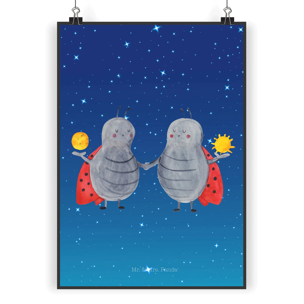 Plakat znak zodiaku Bliźniak wanddruck, Poster, Wandbild, Designposter, Wandschmuck, Wandposter, kunstdruck poster, Bild, kunst für die wand, Wanddekoration, wandkunst, grafikposter, kunstposter, Bild für Wand, Kunstdruck, Wanddeko Bild, Posterdruck, drucke, Mr. & Mrs. Panda Poster, Plakat, wanddeko, Deko Bild, Aszendent, Astrologie, Horoskop, Tierkreiszeichen, Sternzeichen, Zwillingsschwester, Marienkäfer, Glückskäfer, Geschenk Juni, Zwilling Sternzeichen, Zwillingsbruder, Geburtstag Mai, Zwillinge, Zwilling Geschenk, Geschenk Mai