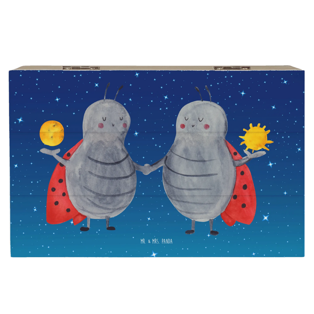 Holzkiste Sternzeichen Zwilling truhe holz, Holzbox, box holz, Holzkiste mit Deckel, holztruhen, aufbewahrungskiste mit deckel, holzkästchen, holzschachtel, Holzkisten, aufbewahrungstruhe, Aufbewahrungskiste, aufbewahrungskisten, Holzbox mit Deckel, holzschatulle, Aufbewahrungsbox aus Holz, Aufbewahrungsbox, Aufbewahrungsbox Holz, Box aus Holz, Holzboxen, Holz Aufbewahrungsbox, Schatulle, Holztruhe, aufbewahrungsboxen, kiste holz, Holzkiste, Astrologie, Horoskop, Tierkreiszeichen, Aszendent, Sternzeichen, Zwilling Geschenk, Zwilling Sternzeichen, Geschenk Mai, Glückskäfer, Geschenk Juni, Marienkäfer, Geburtstag Mai, Zwillingsschwester, Zwillinge, Zwillingsbruder