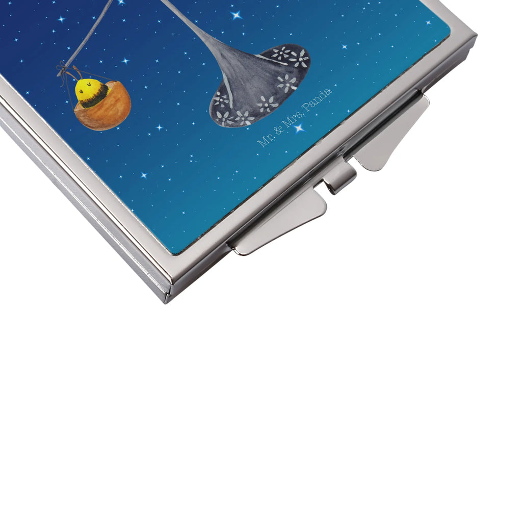 Kwadratowe lusterko do torebki Znak zodiaku waga Runder Taschenspiegel, Design Taschenspiegel, Schminkspiegel Kompakt, Mini Spiegel, Tragbarer Spiegel, Kompaktspiegel, Handspiegel Zum Mitnehmen, Handspiegel Mit Hülle, Taschen-Kosmetikspiegel, Schminkspiegel To Go, Klappbarer Taschenspiegel, Handspiegel Geschenkidee, Spiegel Für Schminktasche, Deko Handspiegel, Taschenspiegel, Reise Spiegel, Handtaschenspiegel, Spiegel Für Handtasche, Kosmetikspiegel Klein, Spiegel Für Unterwegs, Klappspiegel, Silber, Handspiegel Für Damen, Klappbarer Handspiegel, Quadratischer Handspiegel, Vintage Kompaktspiegel, Spiegel Für Make-Up Tasche, Sternzeichen, Tierkreiszeichen, Horoskop, Astrologie, Aszendent, Hummel, Waage, Waage Sternzeichen, Geschenk Oktober, Geburtstag Oktober, Geburtstag September, Geschenk September, Marienkäfer, Gleichgewicht, Biene, Waage Geschenk