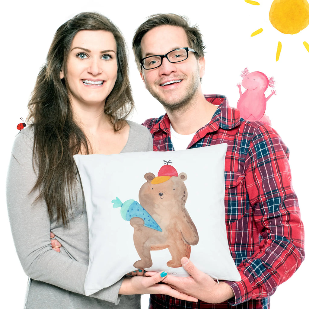 Cushion bear School cone Motivkissen, wurfkissen, Polsterkissen, microfaser zierkissen, zierkissen 40x40, wohnzimmer kissen, Kissen, kissen für sofa, Dekokissen Sofa, Sofakissen, Dekokissen 40x40, 40 X 40 Kissen, zier kissen, microfaser sofakissen, deko kissen, sofa kissen, kuschelkissen 40x40, Sofakissen 40x40, Mikrofaser Kissen, microfaser kopfkissen, Kopfkissen, 40x40 kissen, Dekokissen, Zierkissen, kissen mikrofaser, Kissen 40x40, couch kissen, Couchkissen, kuschel kissen, microfaser dekokissen, kissen 40 x 40, kissen für couch, couchkissen 40x40, Kopfkissen 40x40, Kuschelkissen, Teddy, Teddybär, Bär, Schulanfang, Grundschule, Schultüte, Schule Geschenk, Erster Schultag Geschenk, Bär Motiv, Einschulung Geschenk, Schulbeginn