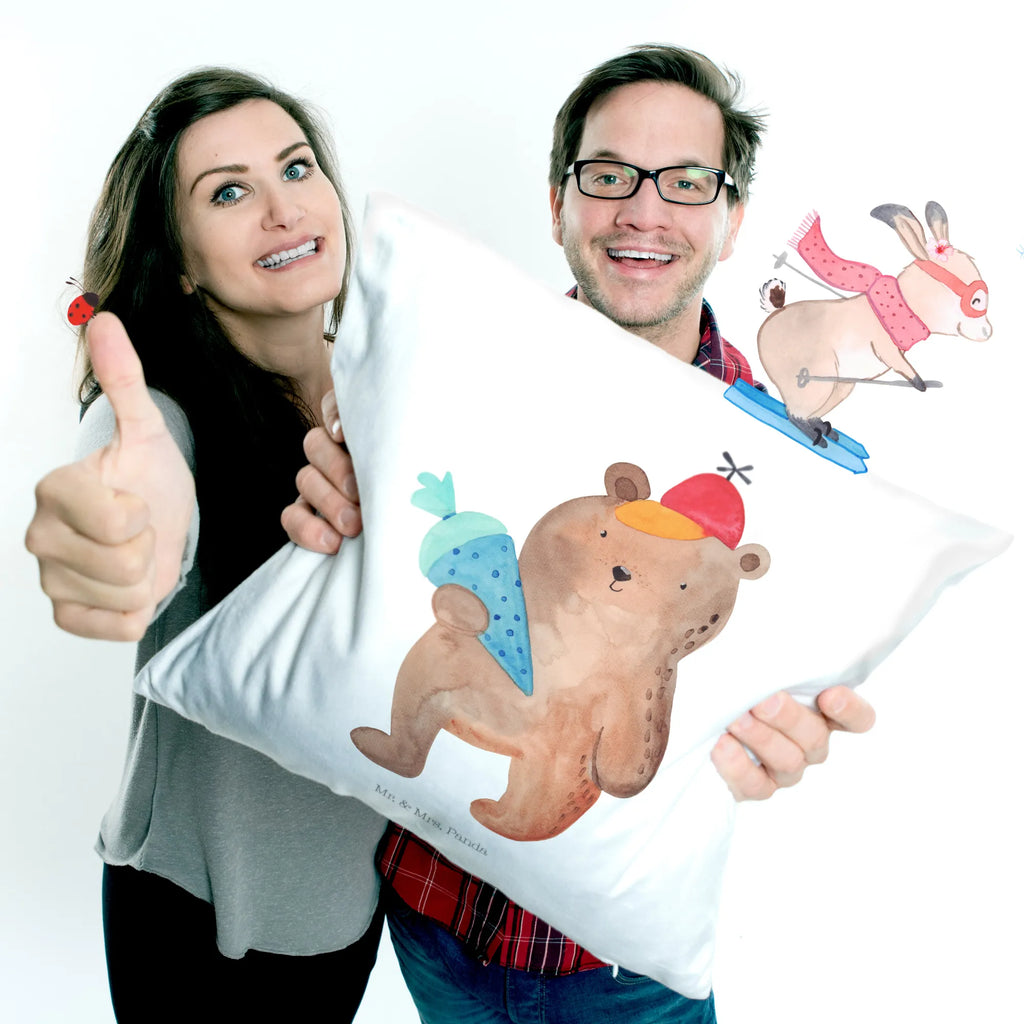 Cushion bear School cone Motivkissen, wurfkissen, Polsterkissen, microfaser zierkissen, zierkissen 40x40, wohnzimmer kissen, Kissen, kissen für sofa, Dekokissen Sofa, Sofakissen, Dekokissen 40x40, 40 X 40 Kissen, zier kissen, microfaser sofakissen, deko kissen, sofa kissen, kuschelkissen 40x40, Sofakissen 40x40, Mikrofaser Kissen, microfaser kopfkissen, Kopfkissen, 40x40 kissen, Dekokissen, Zierkissen, kissen mikrofaser, Kissen 40x40, couch kissen, Couchkissen, kuschel kissen, microfaser dekokissen, kissen 40 x 40, kissen für couch, couchkissen 40x40, Kopfkissen 40x40, Kuschelkissen, Teddy, Teddybär, Bär, Schulanfang, Grundschule, Schultüte, Schule Geschenk, Erster Schultag Geschenk, Bär Motiv, Einschulung Geschenk, Schulbeginn