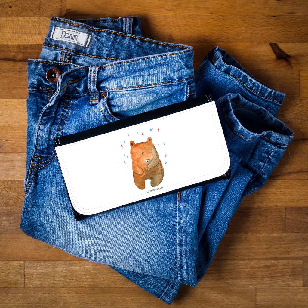 Damen Portemonnaie Bär Party Damen Geldtasche, Frauen Brieftasche, Frauen Geldbörse, Mini Geldbörse Damen, Damengeldbeutel, Geldbörse Mit Zipper Damen, Kartenetui Damen, Münzgeldbörse Damen, Geldbörse Mit Handgelenksschlaufe Damen, Slim Portemonnaie Damen, Veganes Portemonnaie Damen, Etui Geldbörse Damen, RFID Portemonnaie Damen, Hochwertiges Portemonnaie Damen, Geldbörse Mit Clipverschluss Damen, Geldbörse Aus Leder Damen, Geldbörse Mit Druckverschluss Damen, Portemonnaie Mit Münzfach Damen, Reißverschluss Portemonnaie Damen, Geldbörse Mit Fach Damen, XXL Portemonnaie Damen, Portemonnaie Mit Kartenfächern Damen, Leder Portemonnaie Damen, Geldbörse Aus Kunstleder Damen, Damen Portemonnaie, Portmonnaie Damen, Clutch Portemonnaie Damen, Münzbörse Damen, Damen Geldbeutel, Portemonnaie Mit Reißverschluss Damen, Damengeldbörse, Portmonee Damen, Designer Portemonnaie Damen, Kartenhalter Damen, Geldbörse Aus Stoff Damen, Brieftasche Damen, Portemonnaie für Damen, Damen Geldbörse, Bär, Teddy, Teddybär, Geschenk, Gute Laune, Feiern, Party, Mitbringsel, Abfeiern, Geburtstagsgeschenk, Lustig, Geburtstag