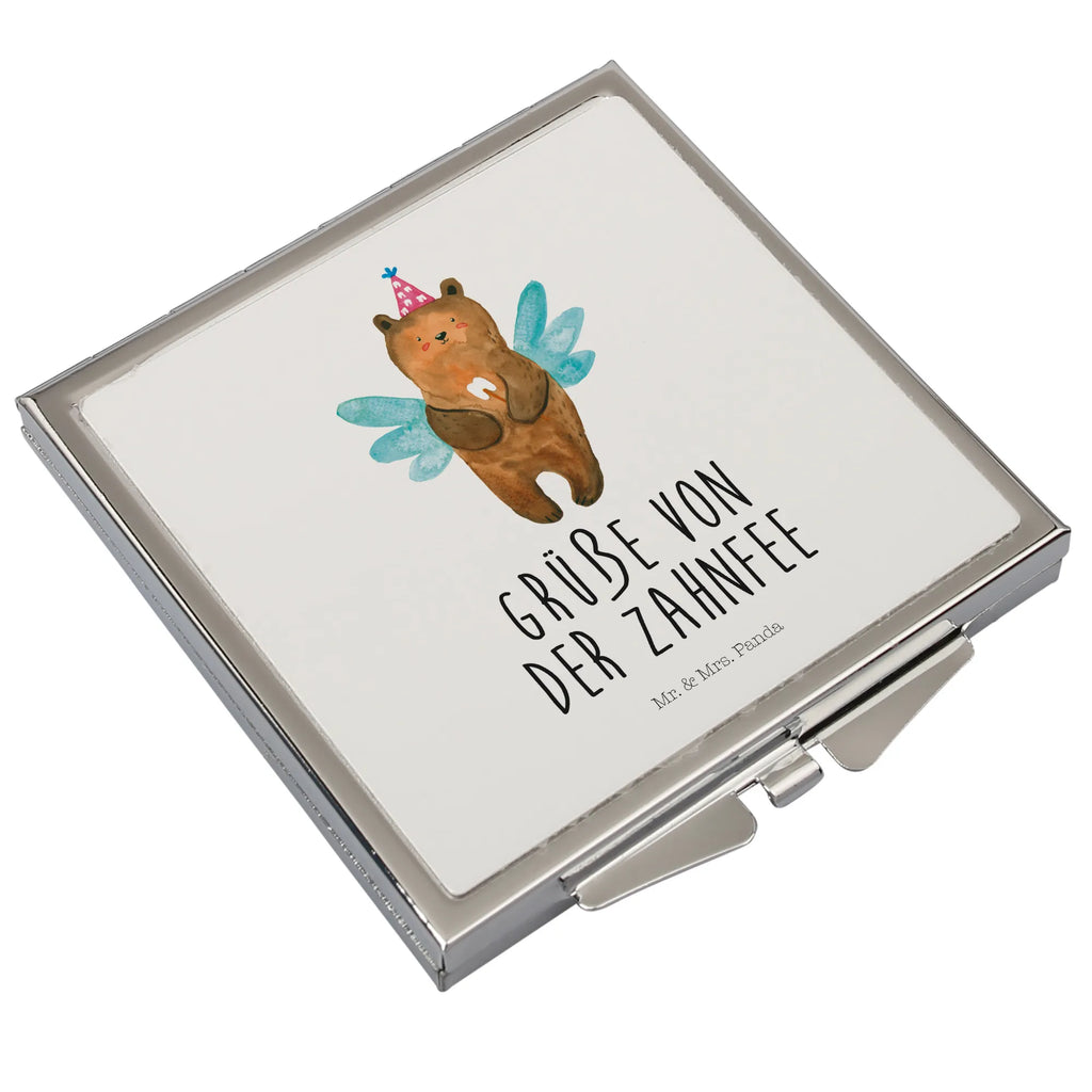 Handtaschenspiegel quadratisch Bär Zahnfee Design Taschenspiegel, Tragbarer Spiegel, Kompaktspiegel, Mini Spiegel, Schminkspiegel To Go, Spiegel Für Schminktasche, Quadratischer Handspiegel, Spiegel Für Make-Up Tasche, Schminkspiegel Kompakt, Handspiegel Für Damen, Runder Taschenspiegel, Handspiegel Mit Hülle, Spiegel Für Unterwegs, Kosmetikspiegel Klein, Klappspiegel, Klappbarer Handspiegel, silber, Klappbarer Taschenspiegel, Vintage Kompaktspiegel, Handspiegel Zum Mitnehmen, Handspiegel Geschenkidee, Reise Spiegel, Handtaschenspiegel, Deko Handspiegel, Taschenspiegel, Spiegel Für Handtasche, Taschen-Kosmetikspiegel, Teddy, Bär, Teddybär, Zahnfee, Fee, Erster Zahn, Milchzahn