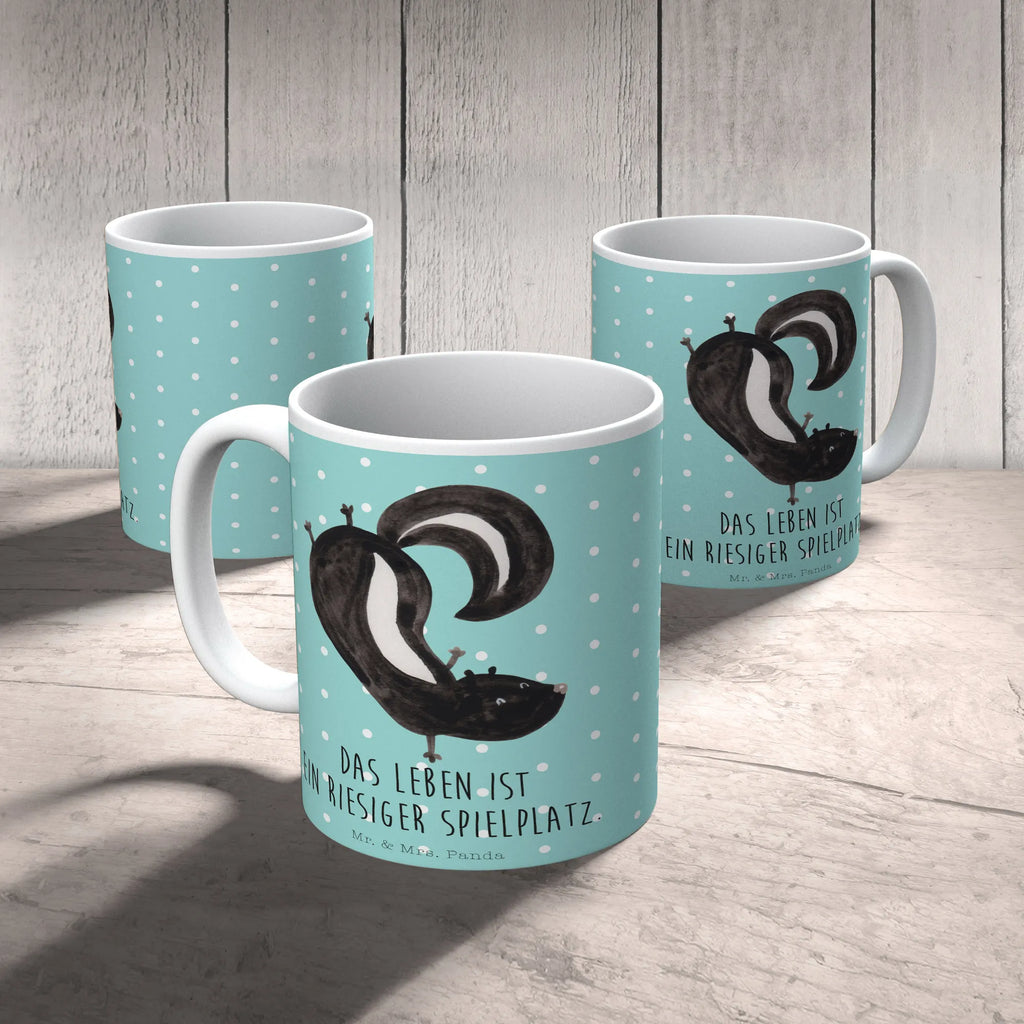 Mug skunk handstand Pott, Kakaotasse, heißgetränkebecher, Keramikbecher, Kaffeebecher, Frühstücksbecher, haferl, hochwertige tasse, Henkelbecher, tasse für kaffee, Bedruckte Tasse, Motivtasse, Keramiktasse, Geschenktasse, milchkaffeetasse, Trinktasse, kaffeetasse keramik, Tasse, Bürotasse, Coffee Mug, kaffeetasse bedruckt, Henkeltasse, Tasse mit Spruch, design tasse, kaffeebecher keramik, Dekotasse, kaffeebecher bedruckt, Tasse mit Motiv, Kaffeetasse, Kaffeepott, Teebecher, statement tasse, Bürobecher, Sprüchetasse, Teetasse, Becher, Mug, tasse für büro, Trinkbecher, Teepott, schöne tasse, Frühstückstasse, Designtasse, Skunk, Stinktier, Verpielt, Kind, Raubtier, Stinker, Stinki, Spielplatz, Wildtier