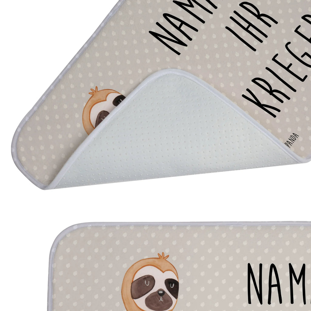 Badematte Faultier Yoga Badematte, badezimmermatten, Badteppich, Badläufer, badezimmer läufer, rutschfeste matte, bad läufer, badezimmermatte, teppich für bad, badezimmerteppiche, Teppich Fürs Bad, fußmatte bad, Badezimmer Matte, wannenvorleger, badmatten, badezimmervorleger, Badezimmerteppich, Bad Fußmatte, duschmatten, Badvorleger, duschmatte, Duschvorleger, Faultier, Faultier Geschenk, Faultier Deko, Atmung, Lieblingstier, Gelassenheit, Entspannung, Faultiere, Meditation, Namaste, faul, Yoga, Yogaübungen, Krieger