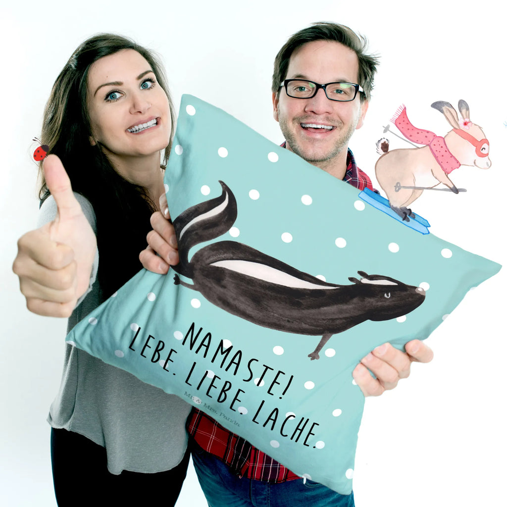 40x40 Kissen Stinktier Yoga 40 X 40 Kissen, microfaser dekokissen, couchkissen 40x40, Mikrofaser Kissen, kuschel kissen, couch kissen, kissen für couch, microfaser zierkissen, Dekokissen, Kopfkissen, Polsterkissen, Couchkissen, Kuschelkissen, Dekokissen Sofa, zier kissen, wohnzimmer kissen, Zierkissen, microfaser sofakissen, microfaser kopfkissen, Motivkissen, Kopfkissen 40x40, kissen 40 x 40, 40x40 kissen, Sofakissen 40x40, deko kissen, Kissen 40x40, sofa kissen, Sofakissen, kissen mikrofaser, zierkissen 40x40, kuschelkissen 40x40, kissen für sofa, Kissen, Dekokissen 40x40, wurfkissen, Skunk, Stinktier, Lache, Wildtier, Stinker, Lebe, Raubtier, Yoga, Liebe, Stinki, Namaste