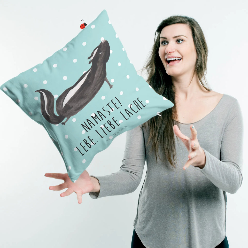 40x40 Kissen Stinktier Yoga 40 X 40 Kissen, microfaser dekokissen, couchkissen 40x40, Mikrofaser Kissen, kuschel kissen, couch kissen, kissen für couch, microfaser zierkissen, Dekokissen, Kopfkissen, Polsterkissen, Couchkissen, Kuschelkissen, Dekokissen Sofa, zier kissen, wohnzimmer kissen, Zierkissen, microfaser sofakissen, microfaser kopfkissen, Motivkissen, Kopfkissen 40x40, kissen 40 x 40, 40x40 kissen, Sofakissen 40x40, deko kissen, Kissen 40x40, sofa kissen, Sofakissen, kissen mikrofaser, zierkissen 40x40, kuschelkissen 40x40, kissen für sofa, Kissen, Dekokissen 40x40, wurfkissen, Skunk, Stinktier, Lache, Wildtier, Stinker, Lebe, Raubtier, Yoga, Liebe, Stinki, Namaste