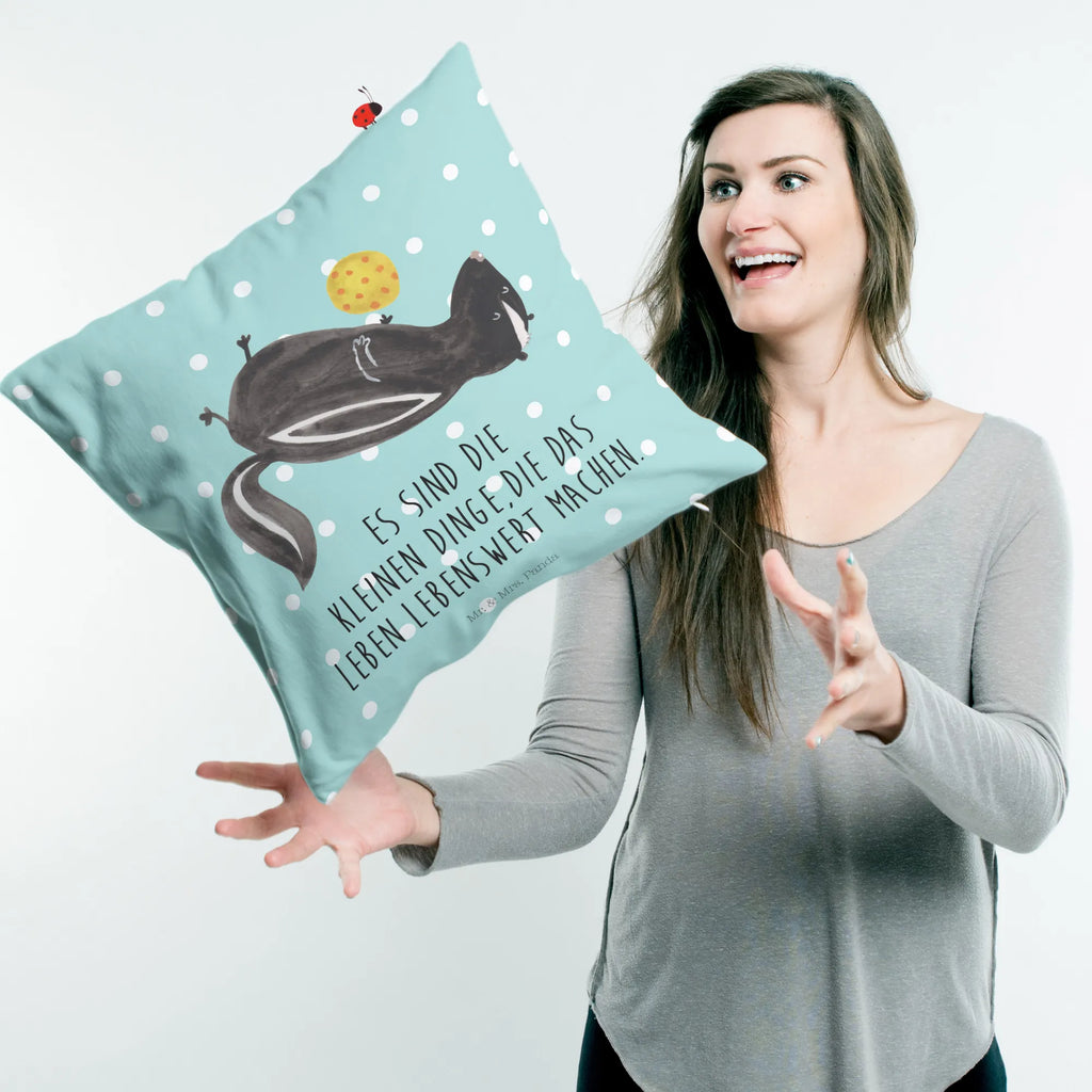 Cushion skunk ball Dekokissen Sofa, microfaser sofakissen, kissen für sofa, couch kissen, deko kissen, microfaser dekokissen, sofa kissen, Kissen 40x40, Sofakissen 40x40, kuschel kissen, 40 X 40 Kissen, Polsterkissen, microfaser kopfkissen, 40x40 kissen, couchkissen 40x40, Dekokissen 40x40, Kopfkissen, kissen mikrofaser, Kuschelkissen, Motivkissen, zier kissen, Zierkissen, kissen 40 x 40, kissen für couch, Mikrofaser Kissen, Sofakissen, Kissen, Dekokissen, Couchkissen, zierkissen 40x40, wohnzimmer kissen, kuschelkissen 40x40, wurfkissen, Kopfkissen 40x40, microfaser zierkissen, Skunk, Stinktier, Wildtier, Weisheit, Stinki, Stinker, Verspielt, Raubtier