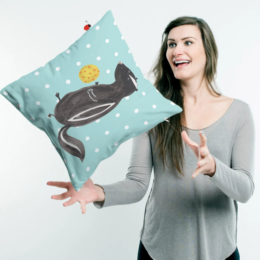 Cushion skunk ball Dekokissen Sofa, microfaser sofakissen, kissen für sofa, couch kissen, deko kissen, microfaser dekokissen, sofa kissen, Kissen 40x40, Sofakissen 40x40, kuschel kissen, 40 X 40 Kissen, Polsterkissen, microfaser kopfkissen, 40x40 kissen, couchkissen 40x40, Dekokissen 40x40, Kopfkissen, kissen mikrofaser, Kuschelkissen, Motivkissen, zier kissen, Zierkissen, kissen 40 x 40, kissen für couch, Mikrofaser Kissen, Sofakissen, Kissen, Dekokissen, Couchkissen, zierkissen 40x40, wohnzimmer kissen, kuschelkissen 40x40, wurfkissen, Kopfkissen 40x40, microfaser zierkissen, Skunk, Stinktier, Wildtier, Weisheit, Stinki, Stinker, Verspielt, Raubtier