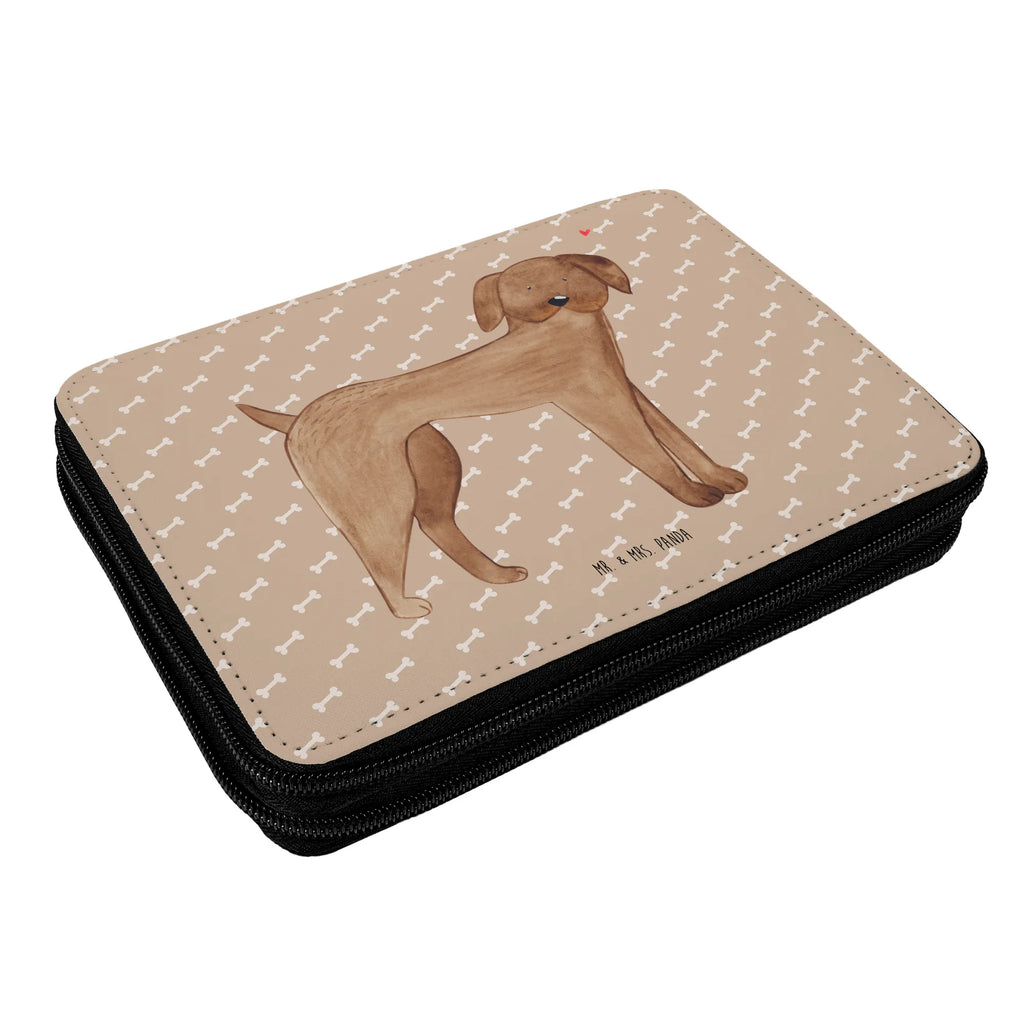 Leather folder Dog mastiff Stifte Etui, Kinder Federmappe, Stifterolle, Schüler, Büro Stifte Etui, Motiv, Schule, Grundschule, Geschenk, Kind, Federmäppchen, Federmappe Einschulung, Einschulung, Federmappe, Federmäppchen bedruckt, Bestückte Federmappe, Schülerin, Stiftetasche, Hund, Hundemotiv, Haustier, Hunderasse, Tierliebhaber, Hundebesitzer, Sprüche, Great Dane, Hunde, Deutsche Dogge, Dogge