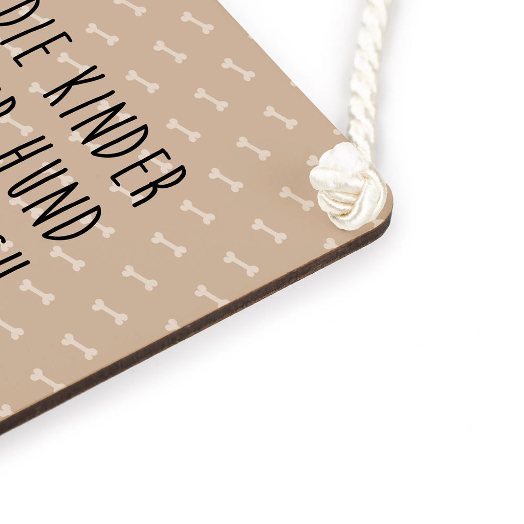 Decorative sign Dog Basset Hound Dekos child Für Garten, Schild Zum Hinstellen, Rustikales Deko schild, Wanddeko Schild, Dekoschild Für Badezimmer, Deko schild Modern, Dekoschild Für Freunde, Spruchschild, Dekoschild Für Flur, Deko schild Mit Blumenmotiv, Dekoschild Aus Holz, Deko schild Für Wohnzimmer, Deko schild Mit Spruch, Deko schild Liebevoll Gestaltet, Vintage Schild, Dekoschild Klein, Türschild Mit Spruch, Shabby Chic Schild, Dekoschild Zum Aufhängen, Deko schild Für Küche, Türschild, Holzschild, Schild Aus Metall, Schild Zum Aufstellen, Wandschild, Deko schild Für Balkon, Deko schild Mit Lebensweisheit, Lustiges Deko schild, Dekoschild Für Familie, Deko schild Mit Motiv, Deko Schild, Metallschild, Dekoschild Handgemacht, Deko schild Mit Herz, Dekoschild Groß, Dekoschild, Deko schild Landhausstil, Dekoschild Geschenk, Schild Aus Holz, Deko Wandtafel, Hund, Hundemotiv, Haustier, Hunderasse, Tierliebhaber, Hundebesitzer, Sprüche, Basset, Basset Hound, Hundeliebe, kinderlos