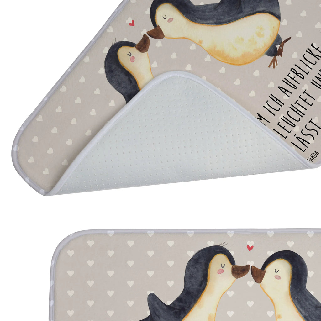 dywanik łazienkowy Pingwin Miłość Rechteckiger Badvorleger, Badematte, Badgarnitur, Badvorleger Für Gäste-WC, Badvorleger Modern, Weicher Badvorleger, Badvorleger Nachhaltig, Badmatte Waschbar, Badvorleger Für Badewanne, Saugfähiger Badvorleger, Badvorleger Klassisch, Badematten Set, Badteppich, Badvorleger Vintage, Badvorleger Schwarz, Badläufer, Badvorleger Klein, Badvorleger Design, Waschbarer Badvorleger, Rutschfester Badvorleger, Badvorleger Weiß, Badvorleger Gemustert, Weiche Badezimmermatte, Badezimmerteppich, Badezimmer Matte, Badvorleger Groß, Badvorleger, Duschvorleger, Bad Fußmatte, Teppich Fürs Bad, Badvorleger Mikrofaser, Badvorleger Naturmaterial, Badvorleger Für Dusche, Badvorleger Antirutsch, Runder Badvorleger, Badvorleger Teppich, Badvorleger Baumwolle, Badematte Rutschfest, Liebe, Partner, Freund, Freundin, Ehemann, Ehefrau, Heiraten, Verlobung, Heiratsantrag, Liebesgeschenk, Jahrestag, Hocheitstag, Pinguin Paar, Liebesspruch, Pinguin Liebe, Pinguinpaar, Hochzeitstag, Geschenkidee, Geschenk Hochzeitstag, Verlobte, Pinguin, Pinguine, Geschenk Freund, Geschenk Freundin, Paar, Gastgeschenk, Liebesbeweis, Verlobter, Love, Pärchen. Liebespaar, Hochzeit