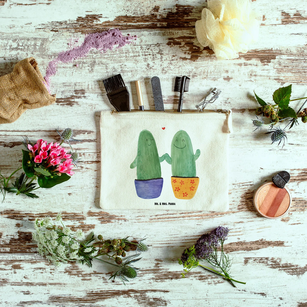Schminktasche Kaktus Liebe pencil case, beauty tasche, Mäppchen, Etui, beauty case, Kulturbeutel, Schminktäschchen, Schminkbeutel, Federmappe, toiletry bag, Schlampermäppchen, Waschtasche, pinsel tasche, Kosmetikbeutel, aufbewahrungsbeutel, utensilientasche, Waschbeutel, Kosmetiktasche, kosmetiktäschchen, Kulturtasche, Schminktasche, aufbewahrungstasche, Stiftemäppchen, Kaktus, Kakteen, Paar, Streit, Pärchen, Verlobung, Liebesbeweis, Freundschaft, Love, Kaktusliebe, Liebe, Liebesbotschaft, Versöhnung, Trennung, Hochzeit, Liebesnachricht