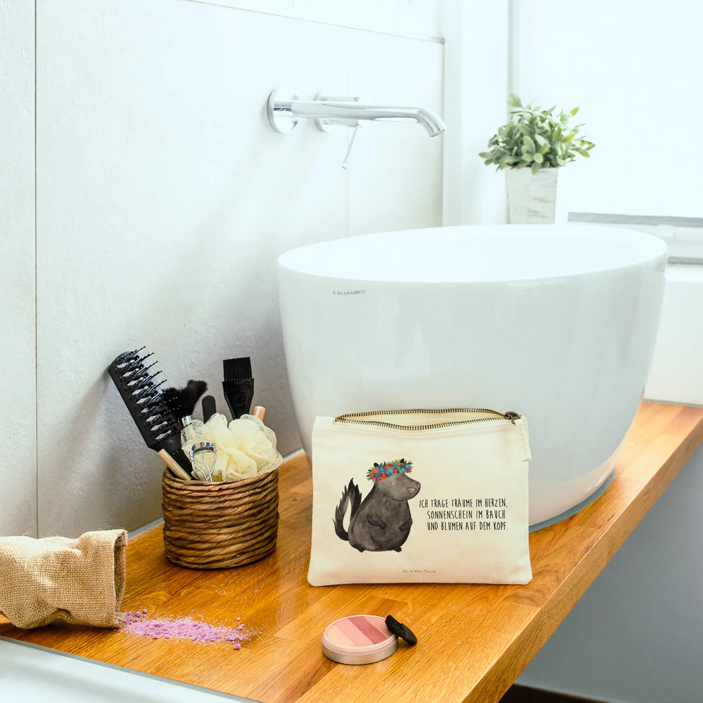 Make-up bag skunk Girl Skunk, Wild animal, Laugh, Stinker, Stinky, Love, Live, Namaste, Yoga, Predator