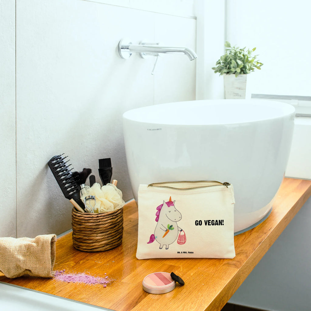 Make-up bag unicorn Vegan Schminkbeutel, pencil case, Kulturtasche, Schminktäschchen, Kulturbeutel, Schlampermäppchen, Waschbeutel, Federmappe, kosmetiktäschchen, pinsel tasche, toiletry bag, Kosmetiktasche, Kosmetikbeutel, aufbewahrungstasche, Stiftemäppchen, Etui, beauty tasche, utensilientasche, aufbewahrungsbeutel, beauty case, Mäppchen, Waschtasche, Schminktasche, Einhörner, Unicorn, Einhorn, Einhorn Deko, Vegan, Rohkost, Veganismus, Gesund essen, Veganer, Vegetariar, Gesund Leben
