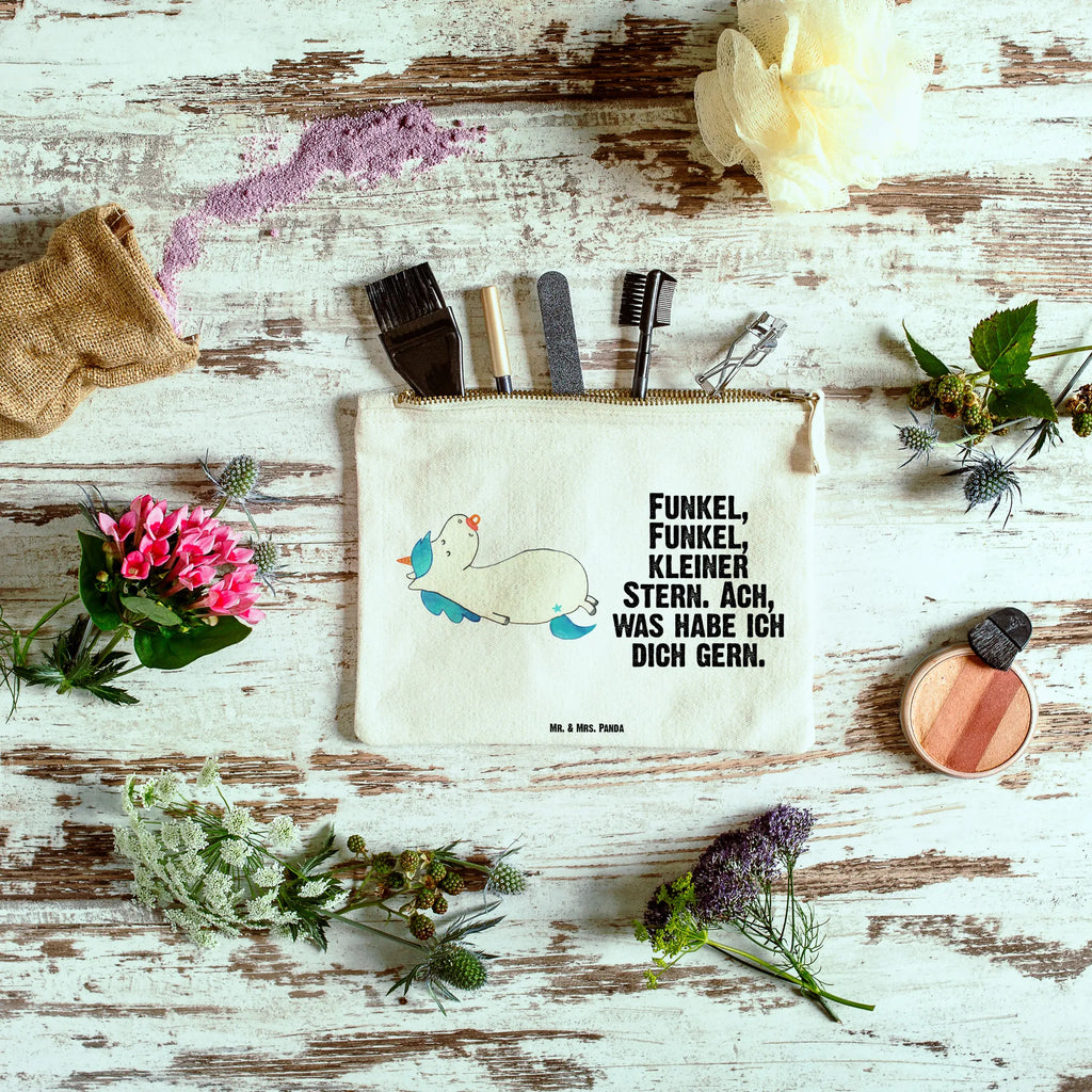 Make-up bag unicorn dummy Schminktasche Stoff, Schminktasche Nachhaltig, Kosmetiktasche Organizer, Schminktäschchen, Schminktasche Zum Aufhängen, Schminktasche Modern, Schminktasche Blumen, Schminktasche Mit Fächern, Schminktasche Mit Muster, Schminktasche Groß, Schminktasche Reise, Kulturbeutel Damen, Kosmetiktasche Mit Spiegel, Kosmetiktasche Damen, Make-Up Tasche, Kosmetiktasche, Schminktasche Leder, Schminktasche Geschenk, Schminktasche Für Teenager, Schminktasche Für Mädchen, Schminkbeutel, Stifteaufbewahrung, Schminktasche Mit Reißverschluss, Aufbewahrung für Schminke, Schminktasche Minimalistisch, Kosmetiktasche Zum Mitnehmen, Schminktasche Klein, Reise-Kosmetiktasche, Schminktasche Transparent, Schminktasche Tiermotiv, Schminktasche Für Unterwegs, Schminktasche Wasserdicht, Kosmetiktasche Für Handtasche, Schminktasche für Unterwegs, Schminktasche, Einhorn, Einhörner, Einhorn Deko, Unicorn, Mama, Baby, Schnuller, Geburtstag, Geschenk Geburt, Geburt, Kleinkind, Säugling, Mutter