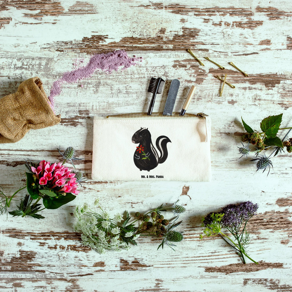 Make-up bag skunk flower Stiftemäppchen, beauty case, Kosmetiktasche, Federmappe, Etui, toiletry bag, Schminktasche, Kosmetikbeutel, beauty tasche, Waschbeutel, Schlampermäppchen, Mäppchen, aufbewahrungsbeutel, pencil case, pinsel tasche, Kulturbeutel, Kulturtasche, Waschtasche, utensilientasche, Schminktäschchen, kosmetiktäschchen, Schminkbeutel, aufbewahrungstasche, Stinktier, Skunk, Träume, Verträumt, Raubtier, Stinker, Wildtier, Tagträumer, Stinki, Dreams